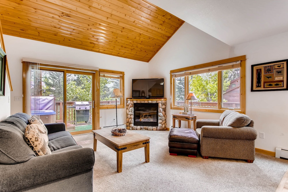 Estes Park Condos - Property Image 173