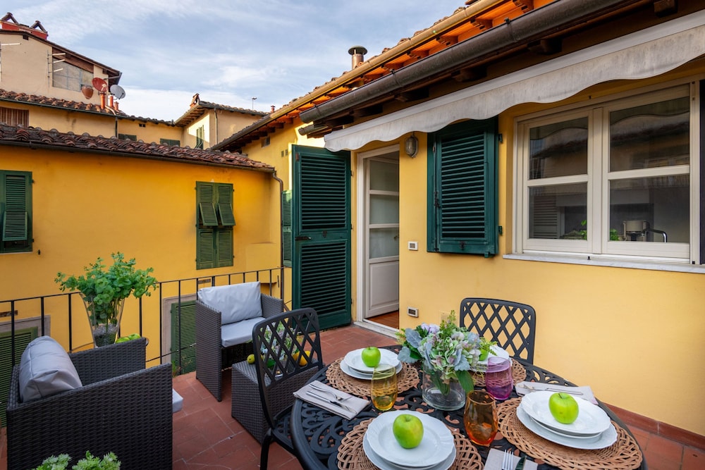 The Terrace Retreat in Lucca