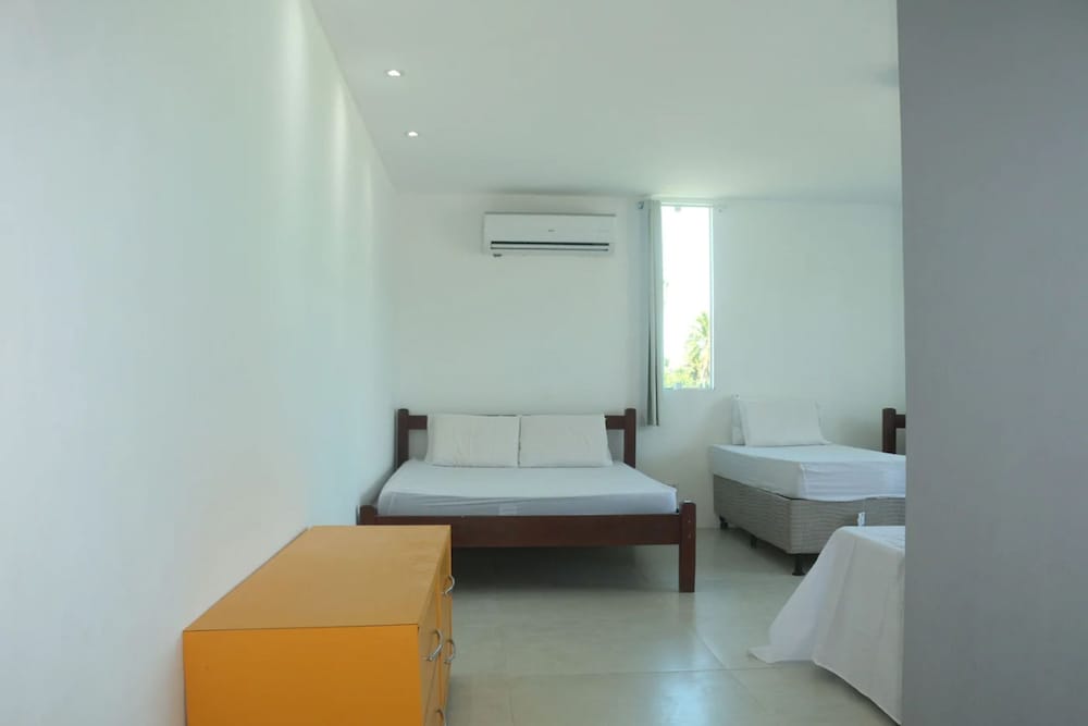 Mansao 6 suites c piscina e jacuzzi 082M