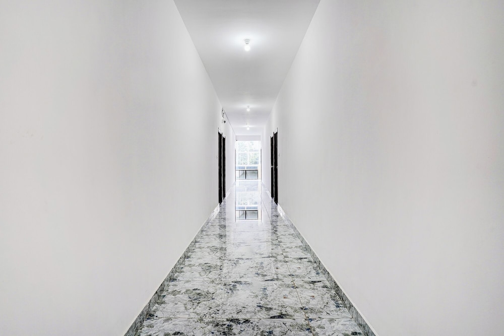 Fabhotel Aranya Residency
