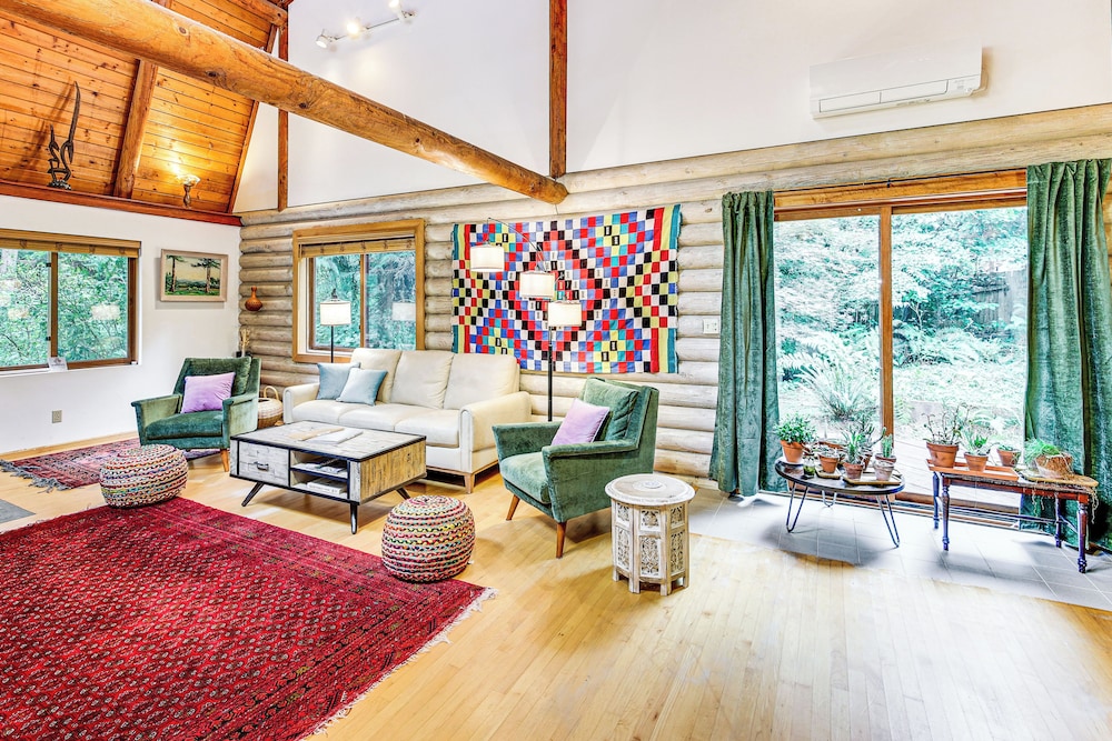 Lake Margaret Access: Boho Log Cabin w/ Backyard
