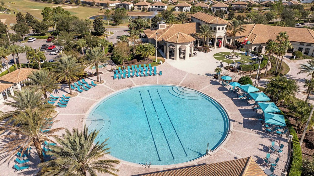 Luxurious 4Bd Villa Private Pool @ Champions Gate Resort 9021