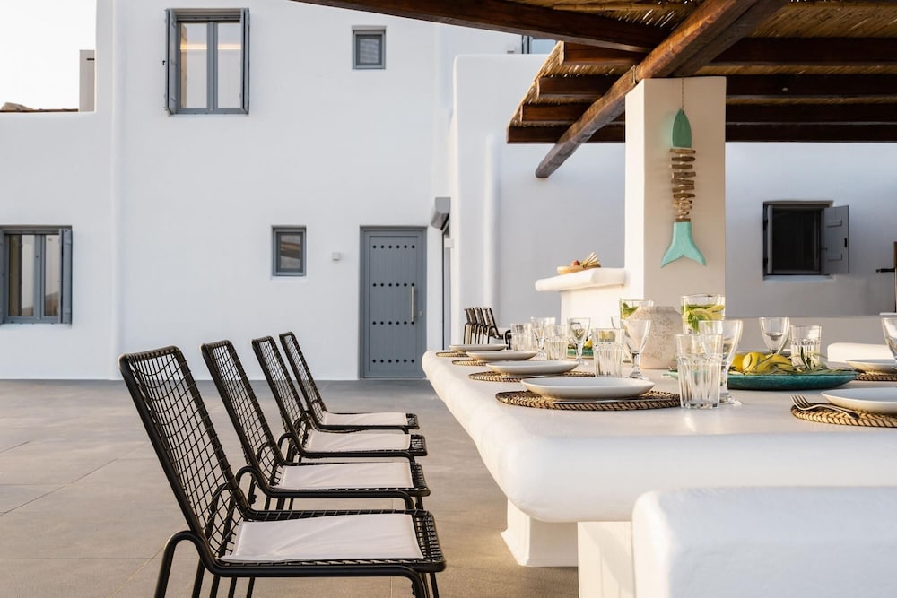 Villa Mayia by Anamnesia Collection view 4