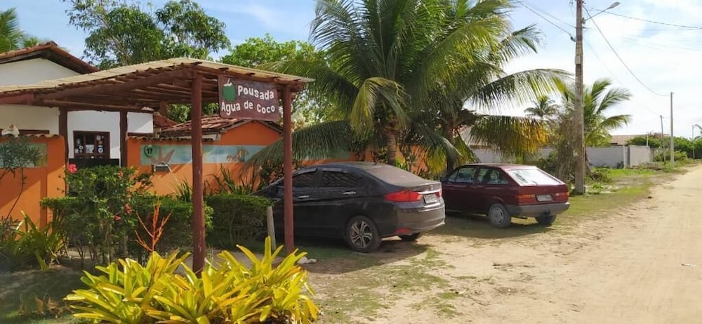 POUSADA ÁGUA DE COCO