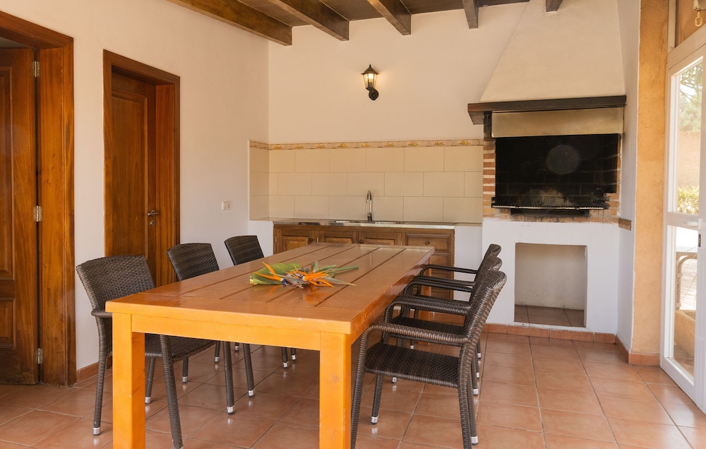 Ses Angoixes in Santa y view 3