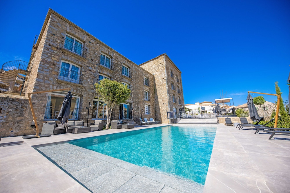 Hotel l'Abbaye - Image 1