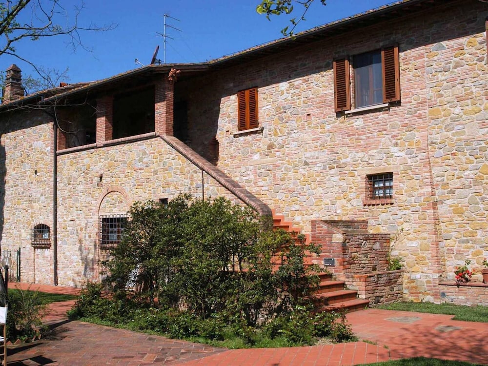 Photo 25