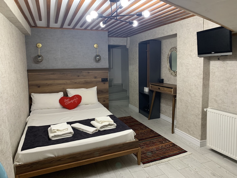 Mansion Valeria - Image 11