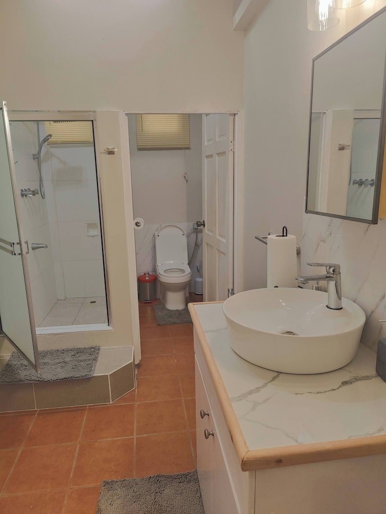 Stylish One-bedroom Apartment in Secure Compound, Port of Spain