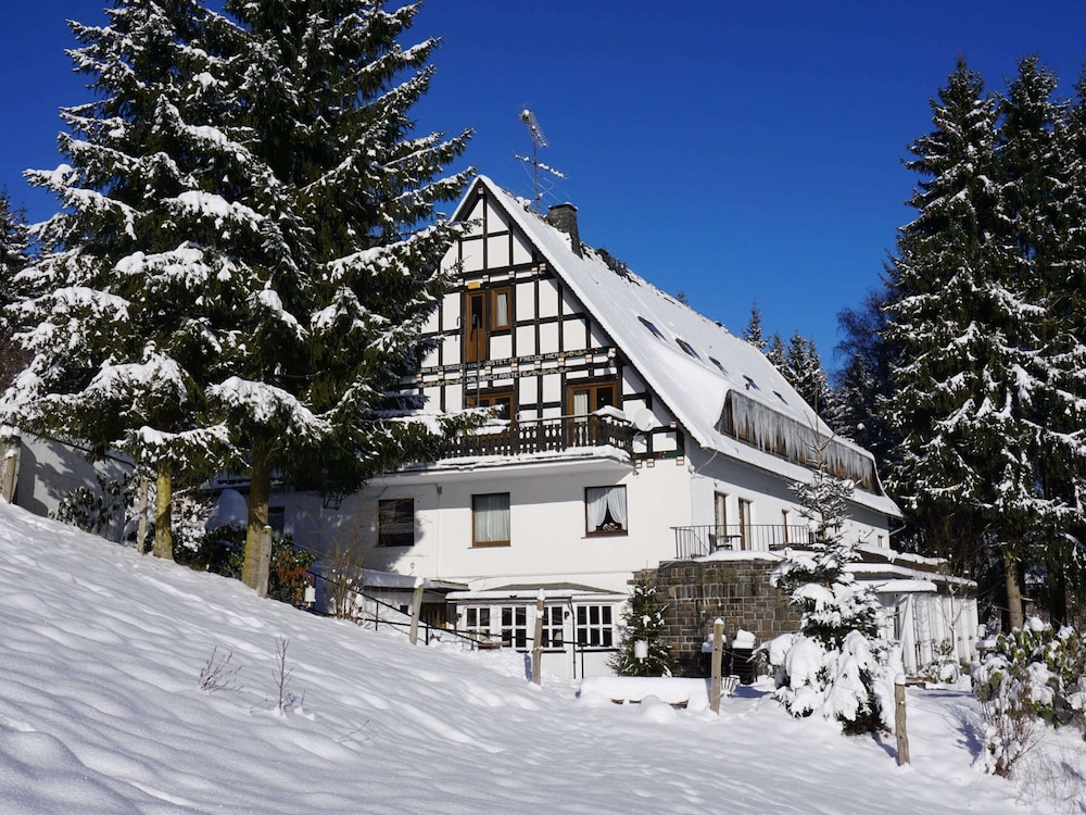 Ubernachten Sie in der Nahe des Winterbergskilifts view 2