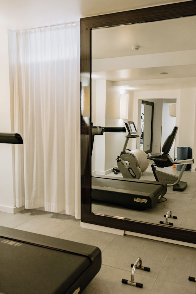 Frankfurt Vacations - The Pure, a Member of Design Hotels - Property Image 14