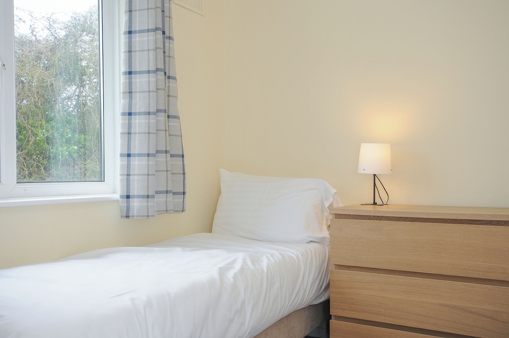 Chalet 15 at Landscove Holiday Park
