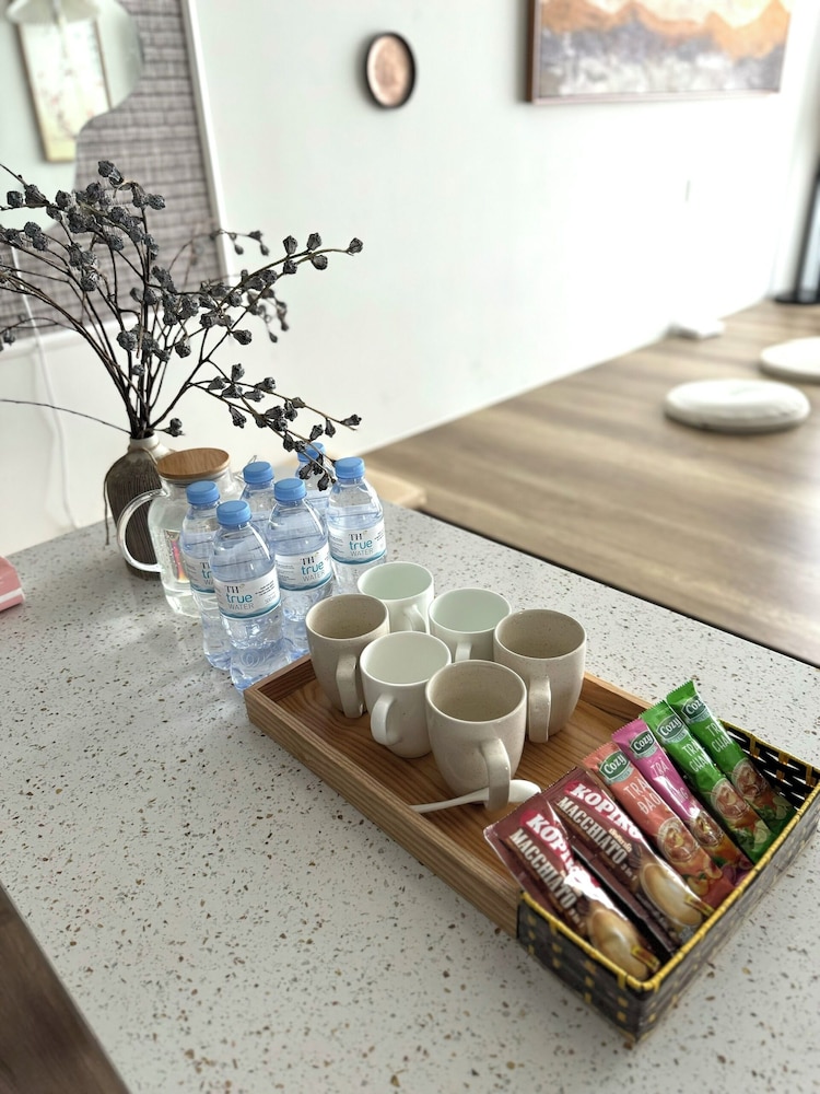 Sakura Homestay - Landmark Ecopark