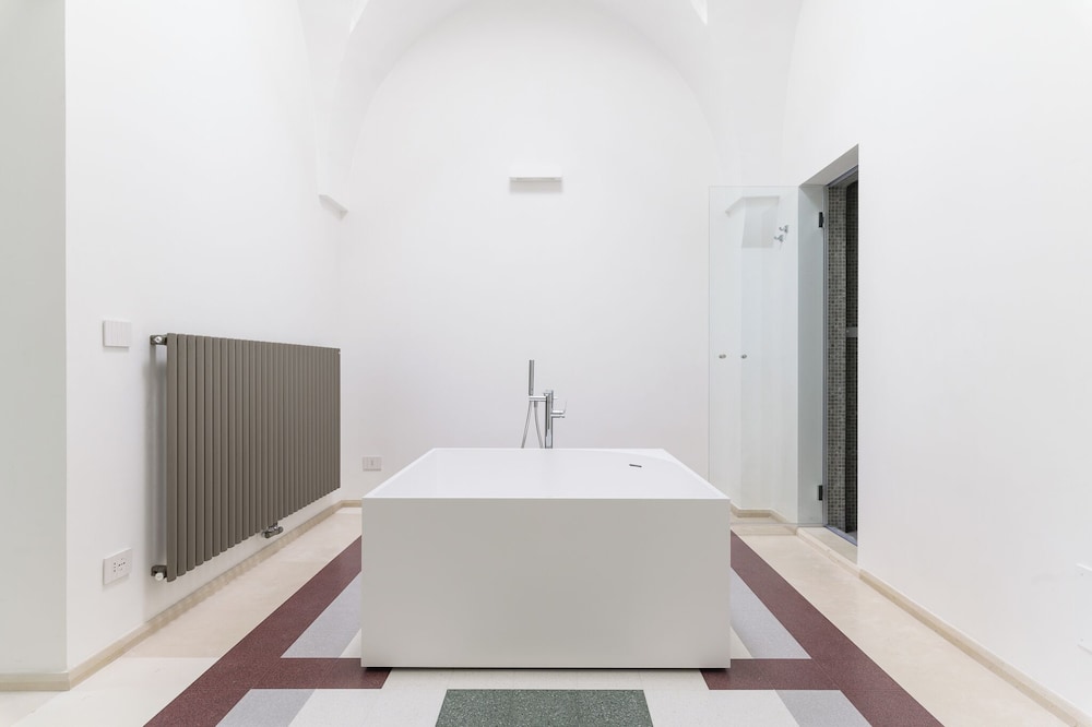 Hydeout Palace - Luxury &Spa Suites by Wonderful Italy