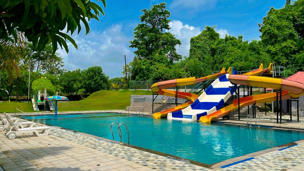Rustic River Resort
