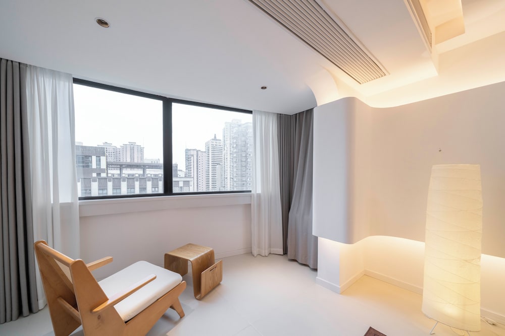 Book and Bed - Xujiahui