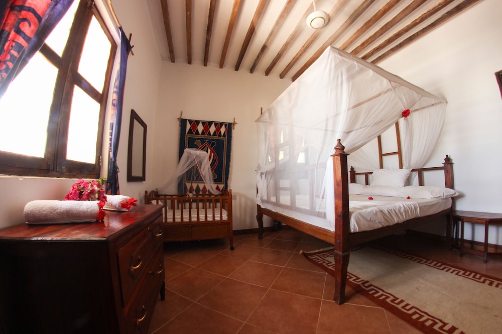 Kipepeo Lodge view 3