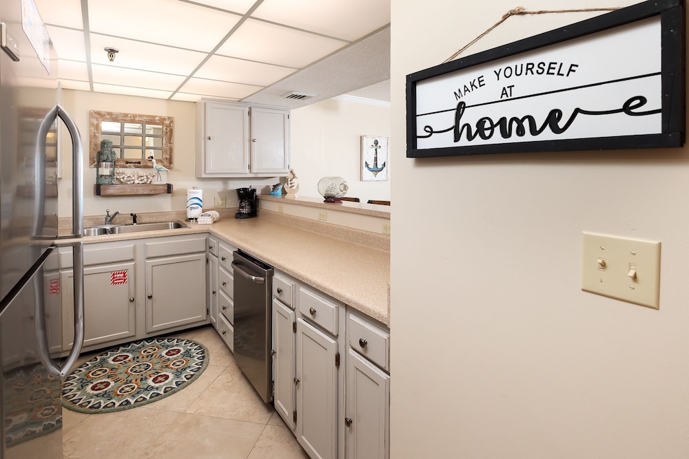 Gulfside 302 by Brooks and Shorey Resorts
