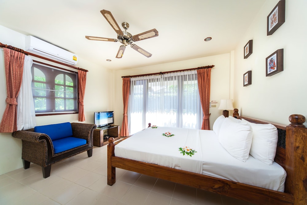 Idyllic Samui Beach Villa Resort