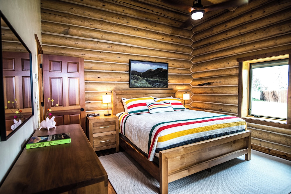 Lakeshore Cabins and Campground