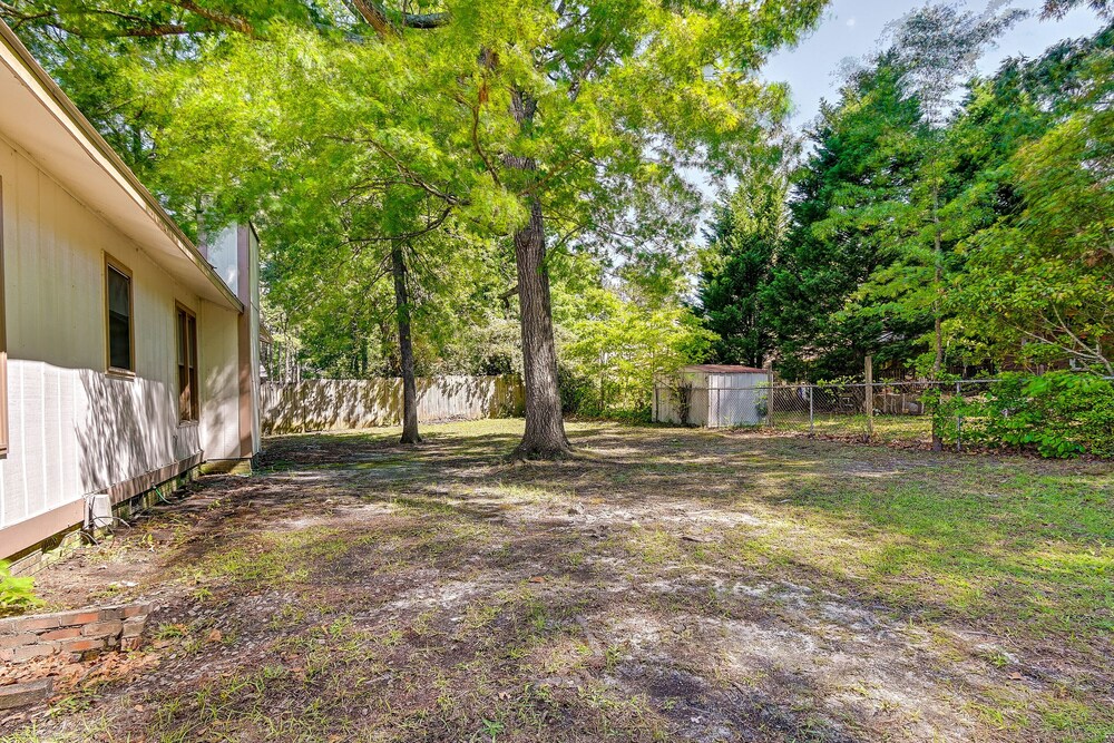 Fayetteville Vacations - Fayetteville Vacation Rental w/ Yard! - Property Image 5