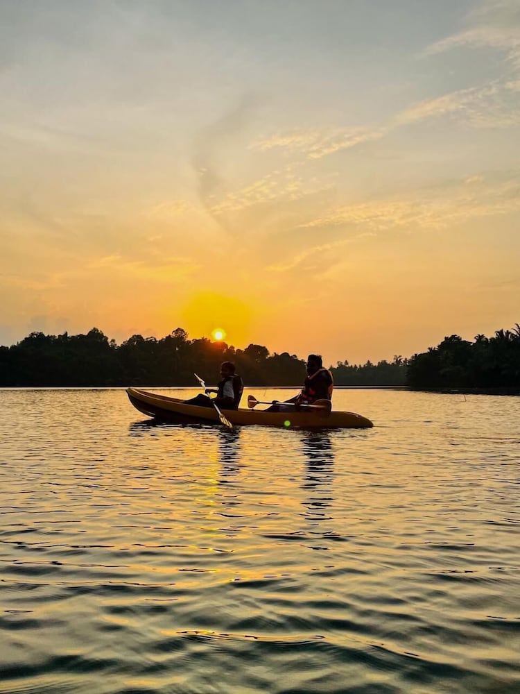 Crush River Villa Hikkaduwa