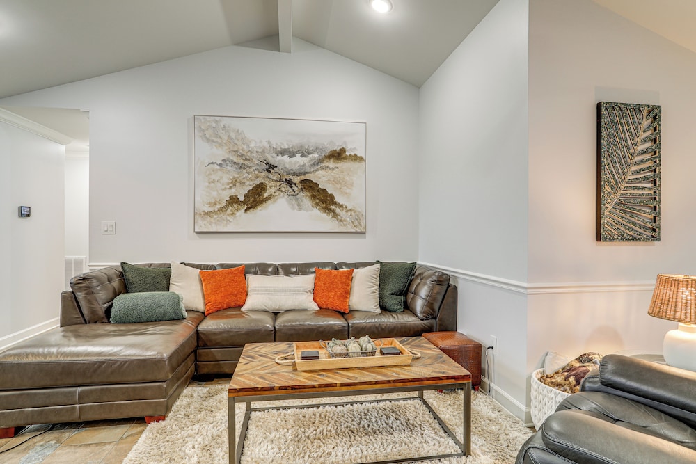 Firplace & Deck: Riverfront Heber Springs Home