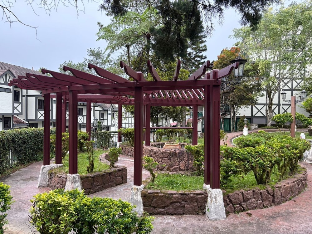 Copthorne Hilltop Resort