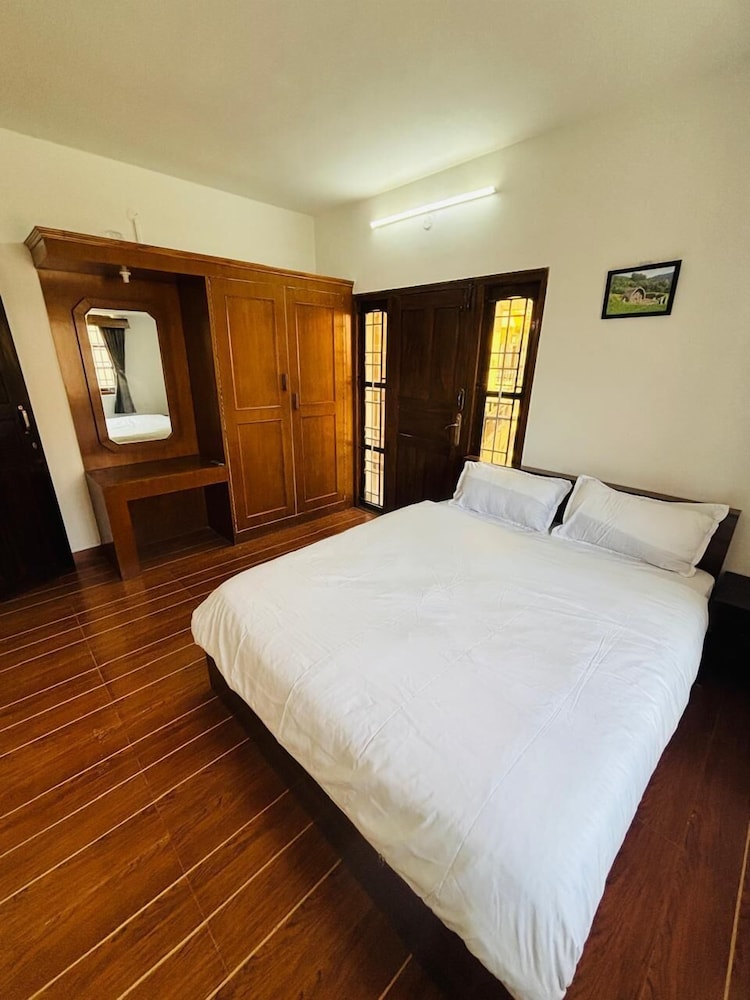 Travel & Stay