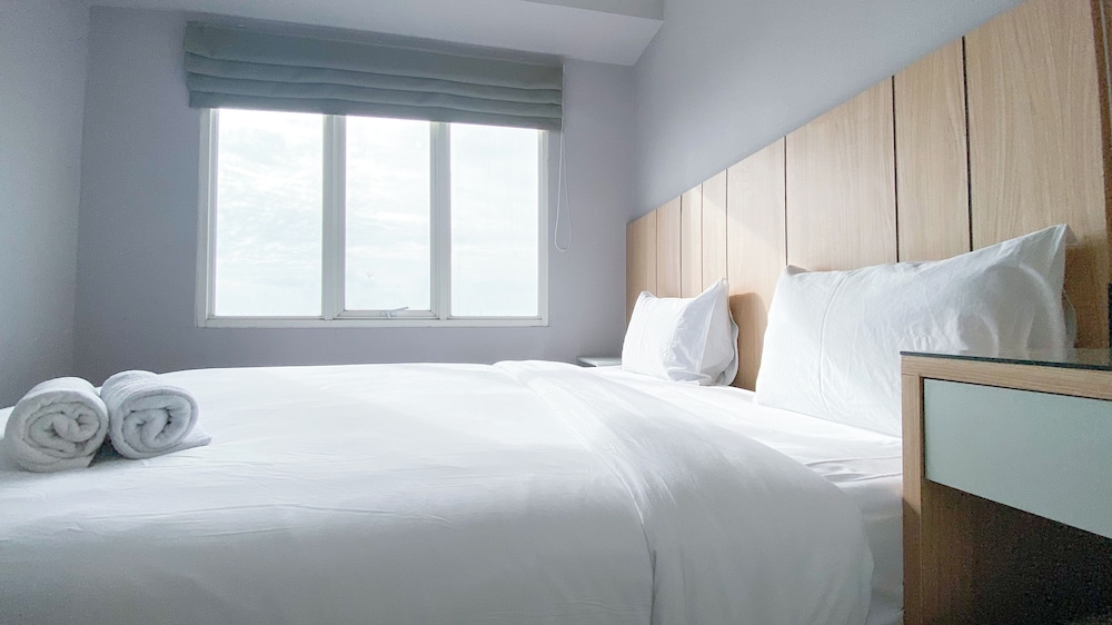 Best Deal and Homey 3BR Podomoro Golf View Apartment