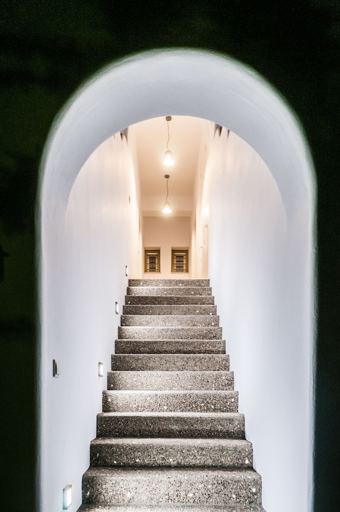 Vilos Suites