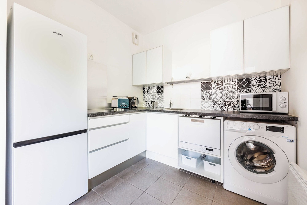Quiet Apartment - 1br/6p - Vanves
