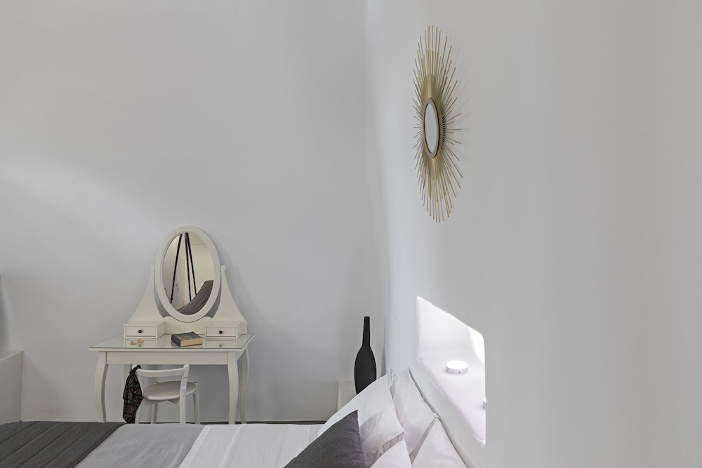 Helianthus Suites