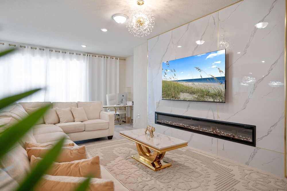 Brand NEW Luxury 10bedrooms At Windsor Island