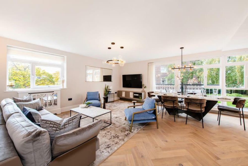 Ultra Luxury Central London 3bed Apartment