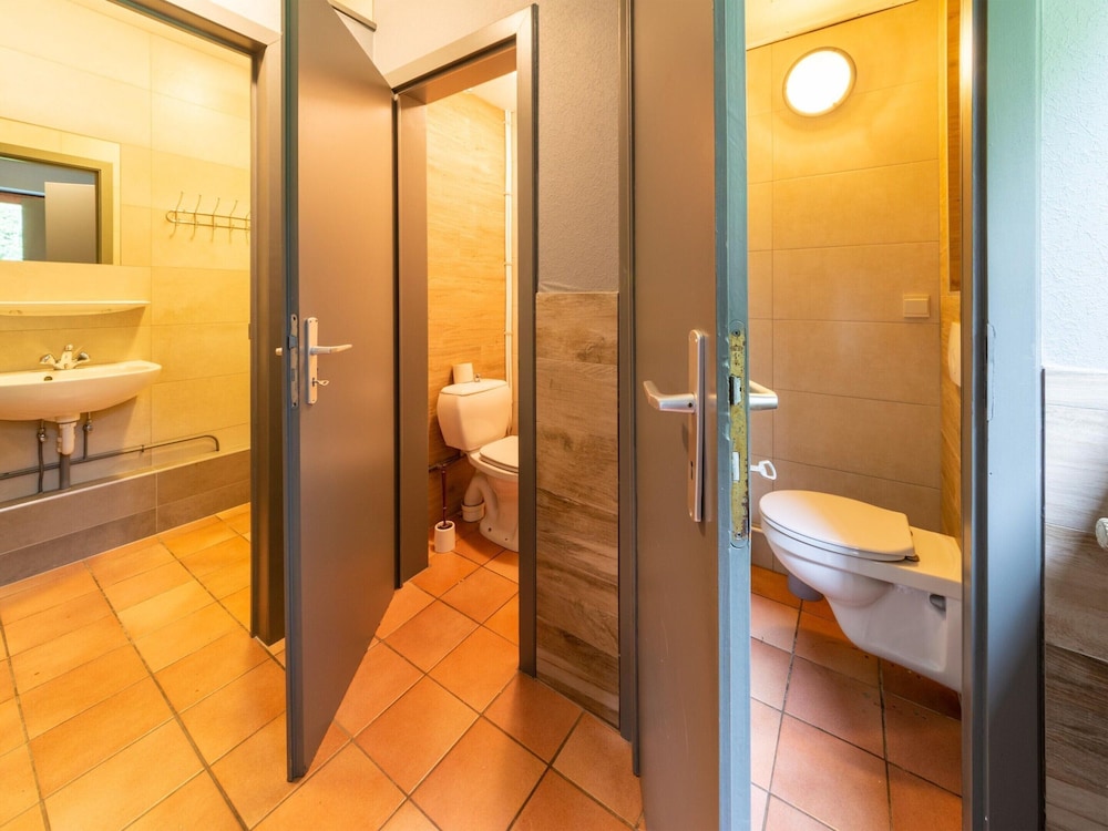 Spacious Group Stay in Wanne