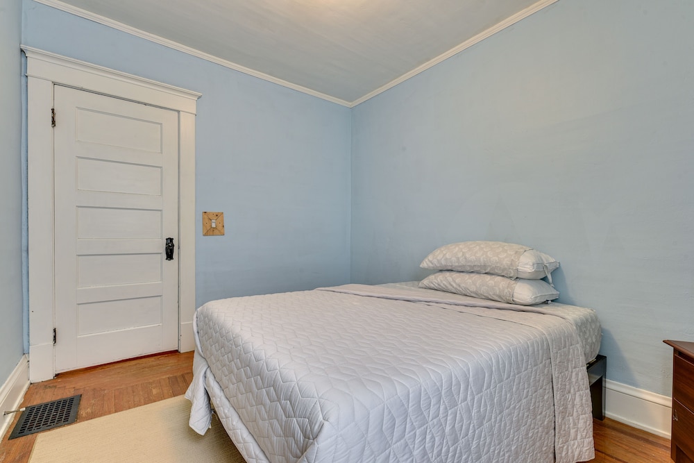 Buffalo Vacations - Charming Buffalo Vacation Rental w/ Covered Patio! - Property Image 4