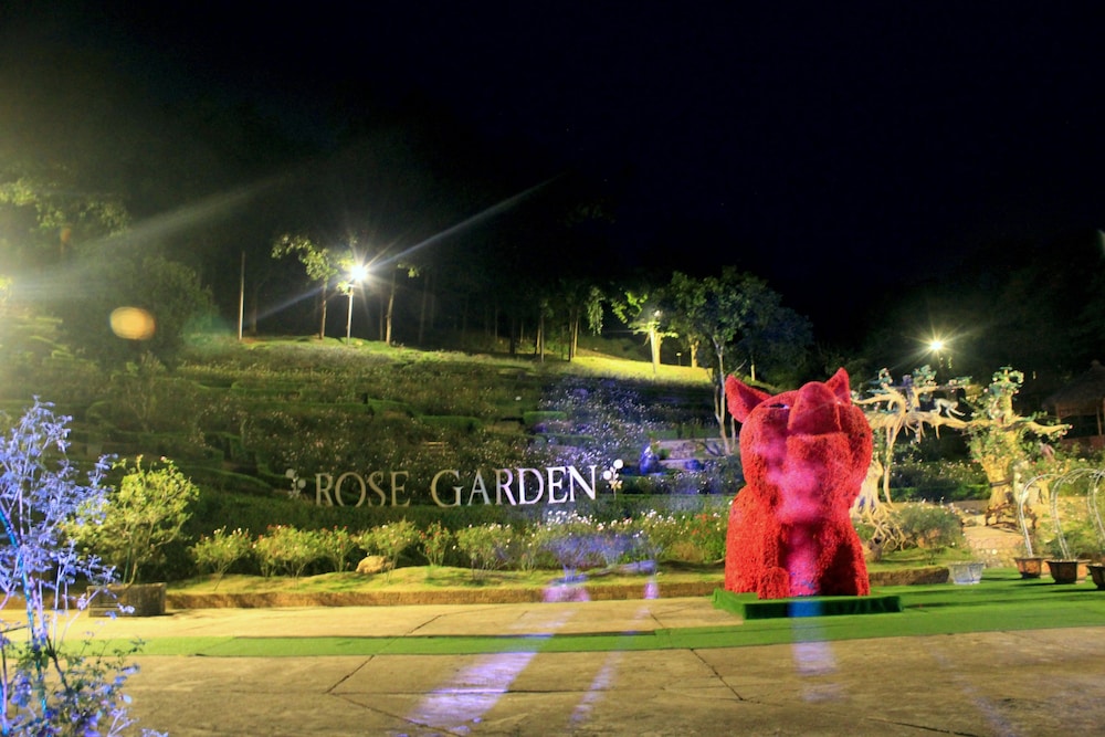 Paragon Resort