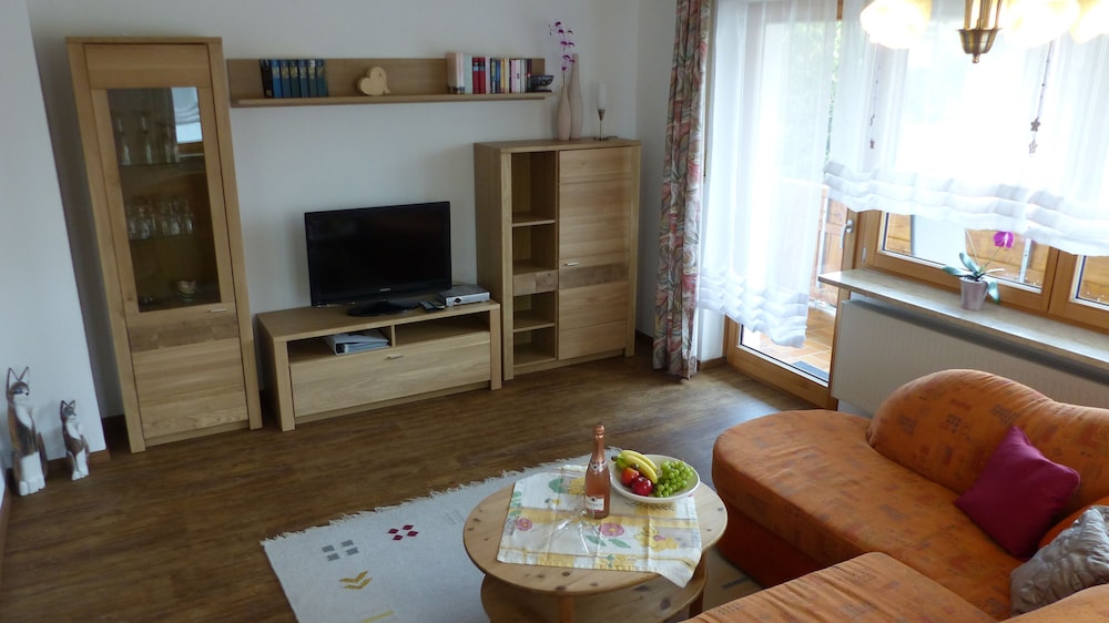 Spacious, Inviting Apartment Near Fussen in the Allgau Region in Bavaria view 4