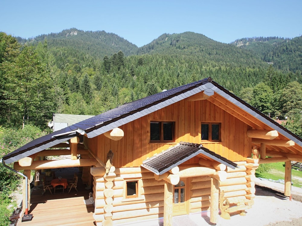 Pleasant Apartment in Ruhpolding With Swimming Pool