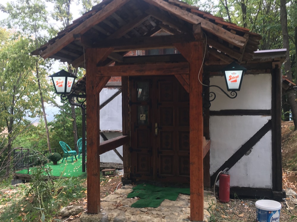 Agnessa Impeccable 1-bed Cabin