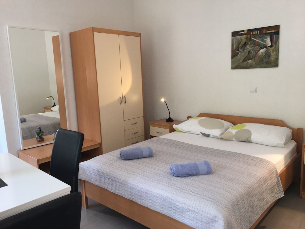 Studio Apartment With Terrace and sea View,30m Distant From the Beach! view 3