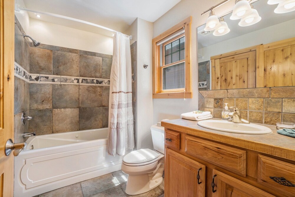 Cozy Solitude Cabins - Estes Park CO