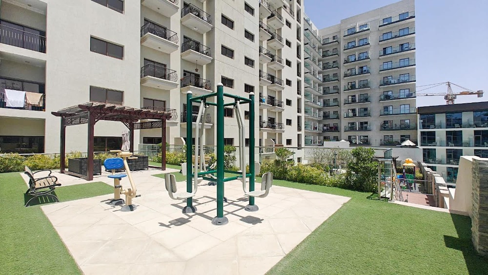 Lovely and Spacious 1 BR in Divine Residences