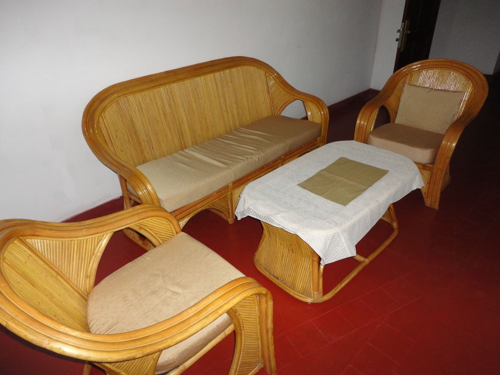Castlereigh Holiday Bungalow