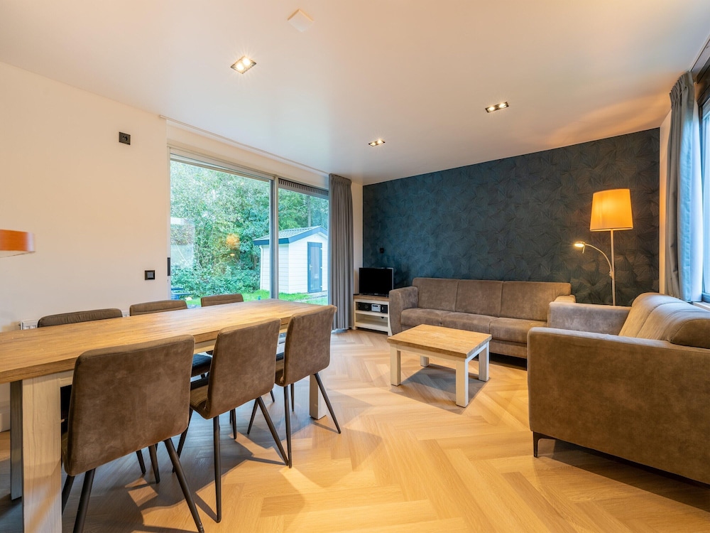 Holiday Home in Zevenhuizen Near Rottemeren