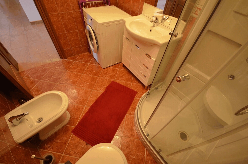 Photo 35