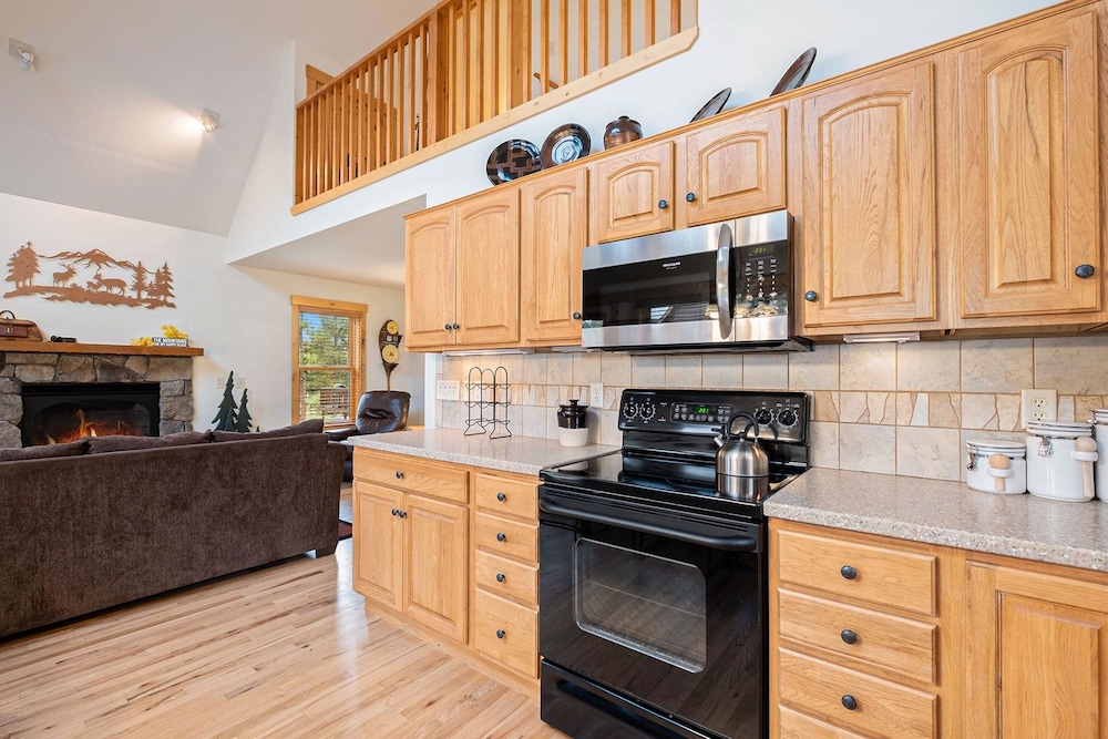 Cozy Solitude Cabins - Estes Park CO