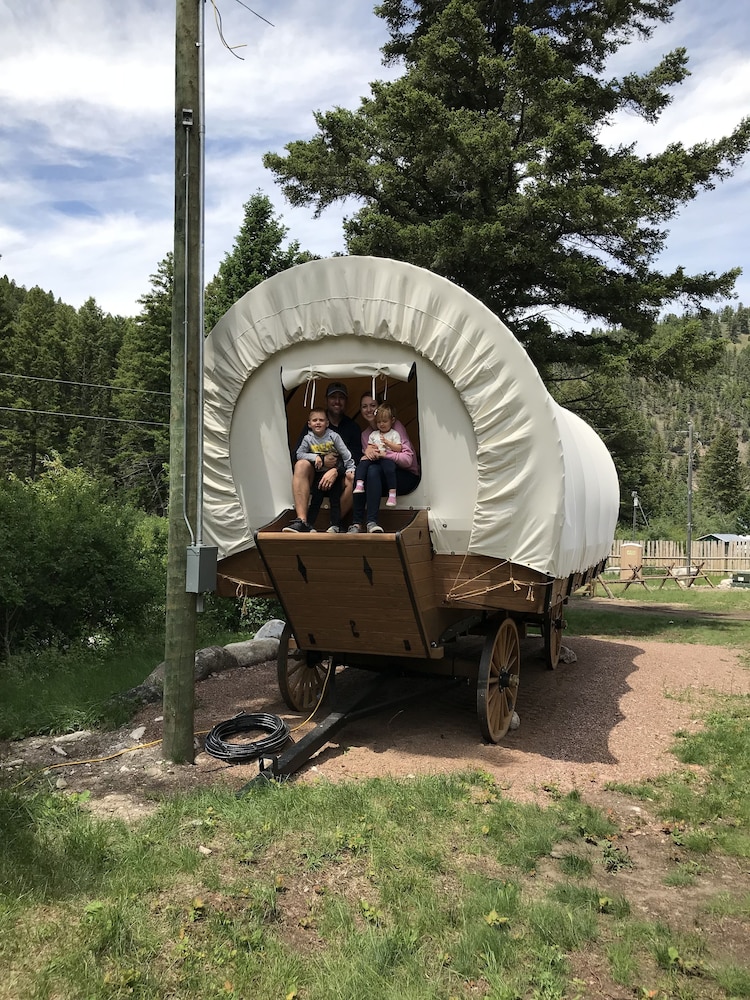 Boulder Creek Lodge - Campsite