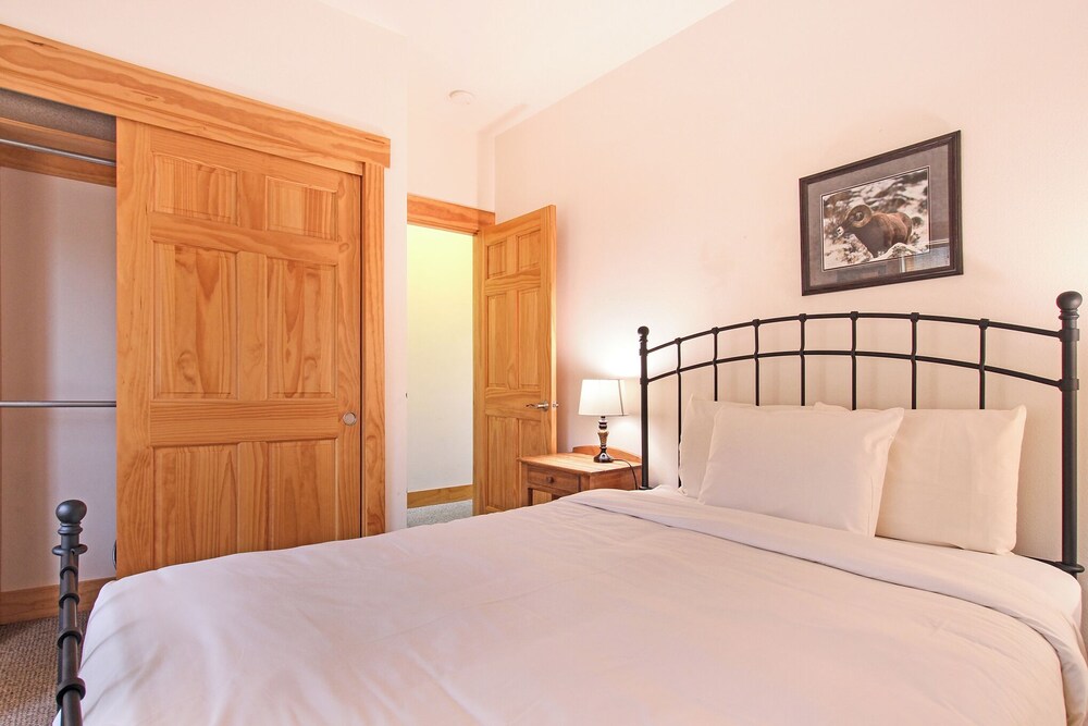 Estes Park Vacation Lodging